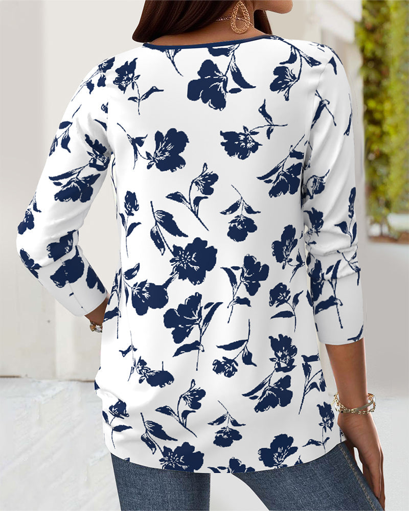 Zaria™ | Women’s Fashionable Patterned Blouse with Button Detail