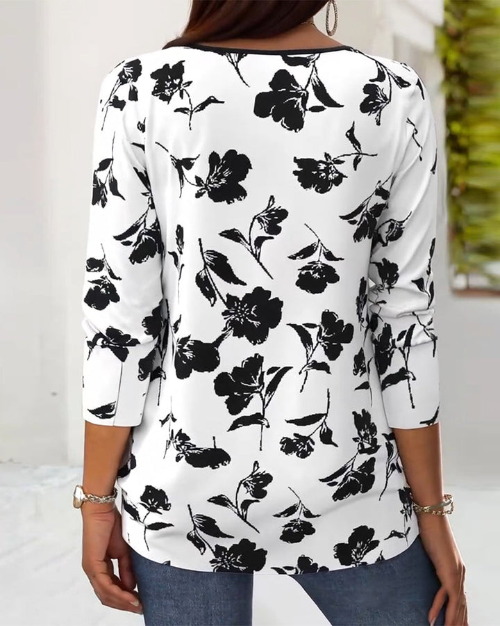 Zaria™ | Women’s Fashionable Patterned Blouse with Button Detail