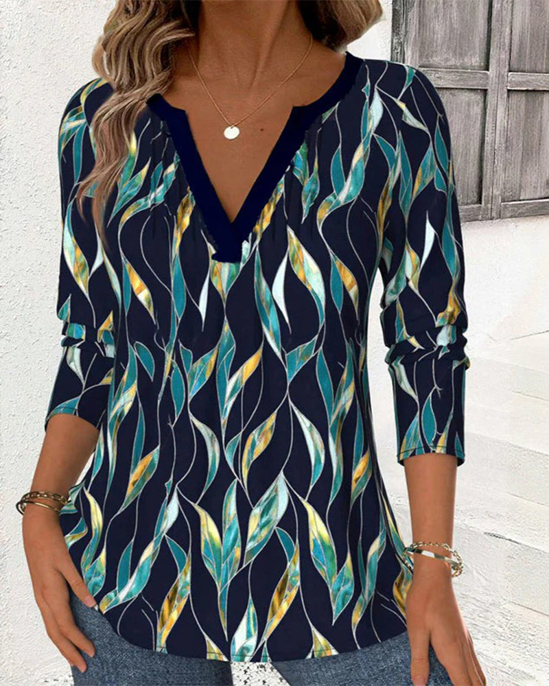 Elia™ | Women’s Relaxed V-Neck T-Shirt with Leaf Print